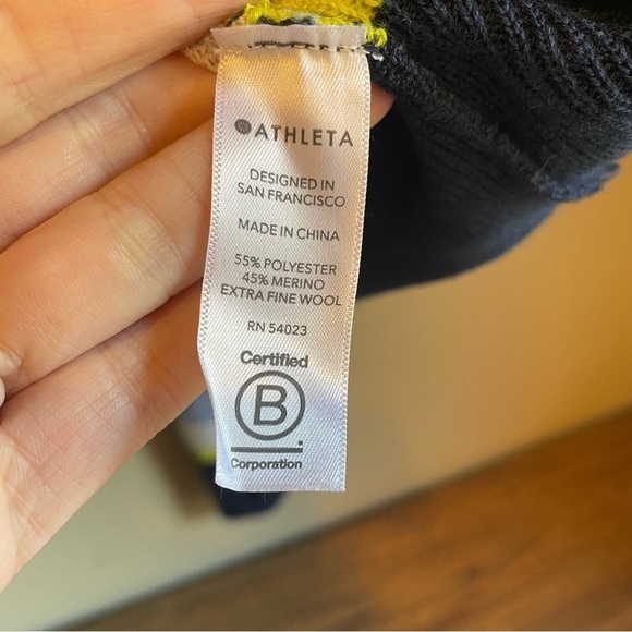 Athleta Merino Wool Blend Trailhead Colorblock Sweater Long-Sleeve Crewneck Navy - Picture 6 of 7